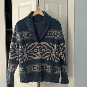 Pendleton wool sweater jacket and tee